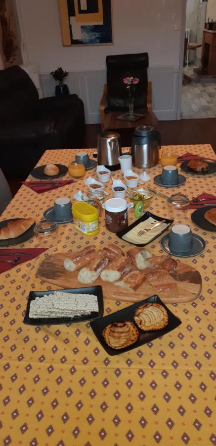La Miramboise, Chambres Et Table D Hotes Mirambeau  Ngoại thất bức ảnh