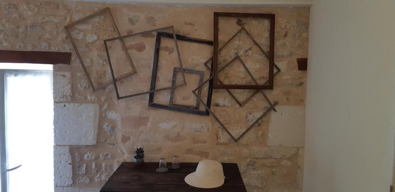 La Miramboise, Chambres Et Table D Hotes Mirambeau  Ngoại thất bức ảnh